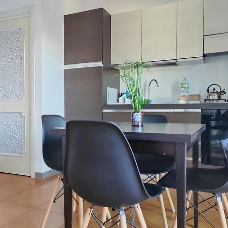 Home Of Fame - Home Gallery With Fully Equipped Kitchen, Separate Entrance, Free Parking Olbia Bagian luar foto