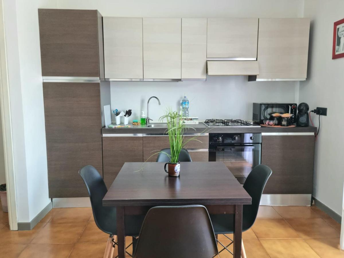 Home Of Fame - Home Gallery With Fully Equipped Kitchen, Separate Entrance, Free Parking Olbia Bagian luar foto