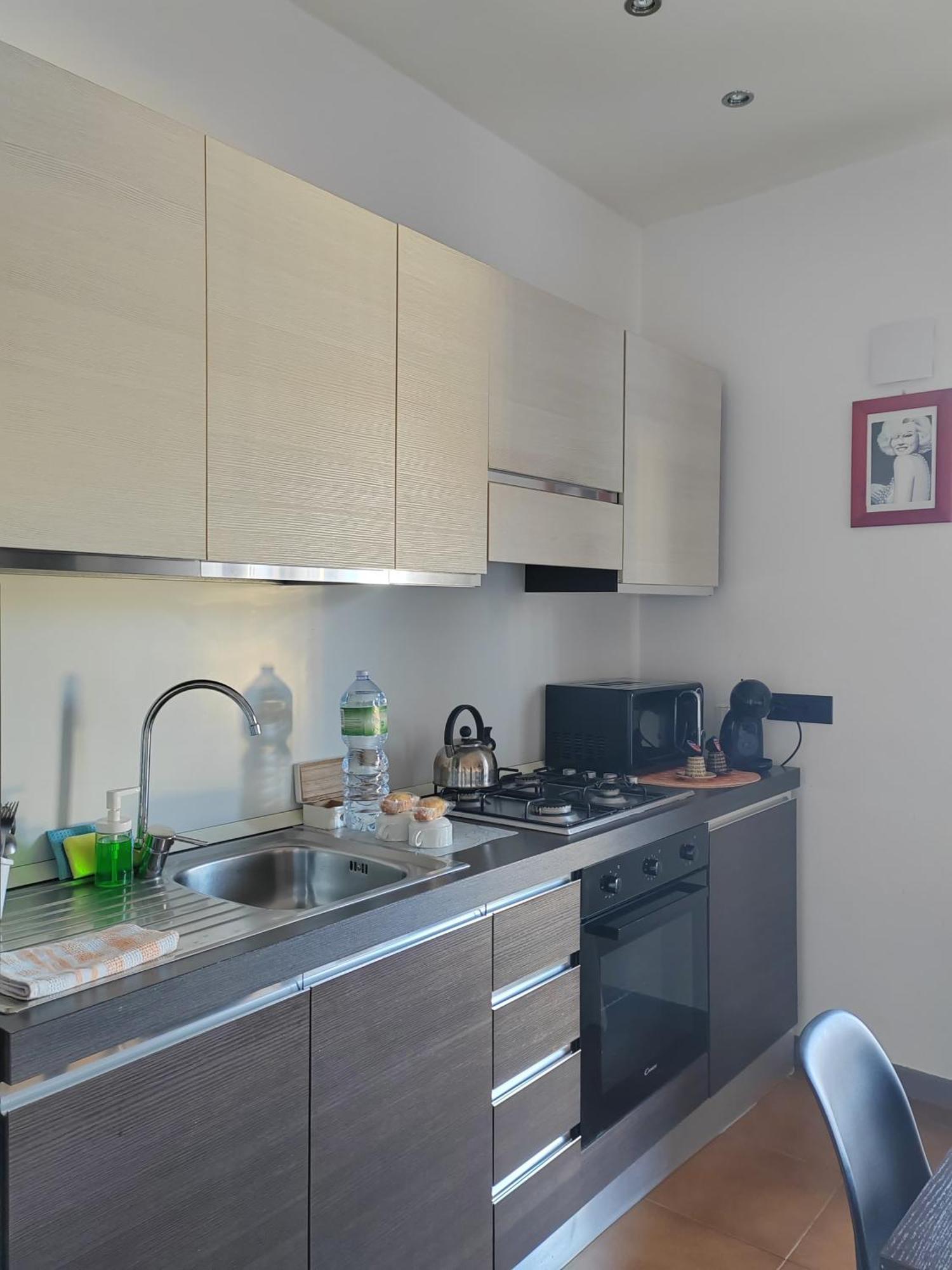 Home Of Fame - Home Gallery With Fully Equipped Kitchen, Separate Entrance, Free Parking Olbia Bagian luar foto