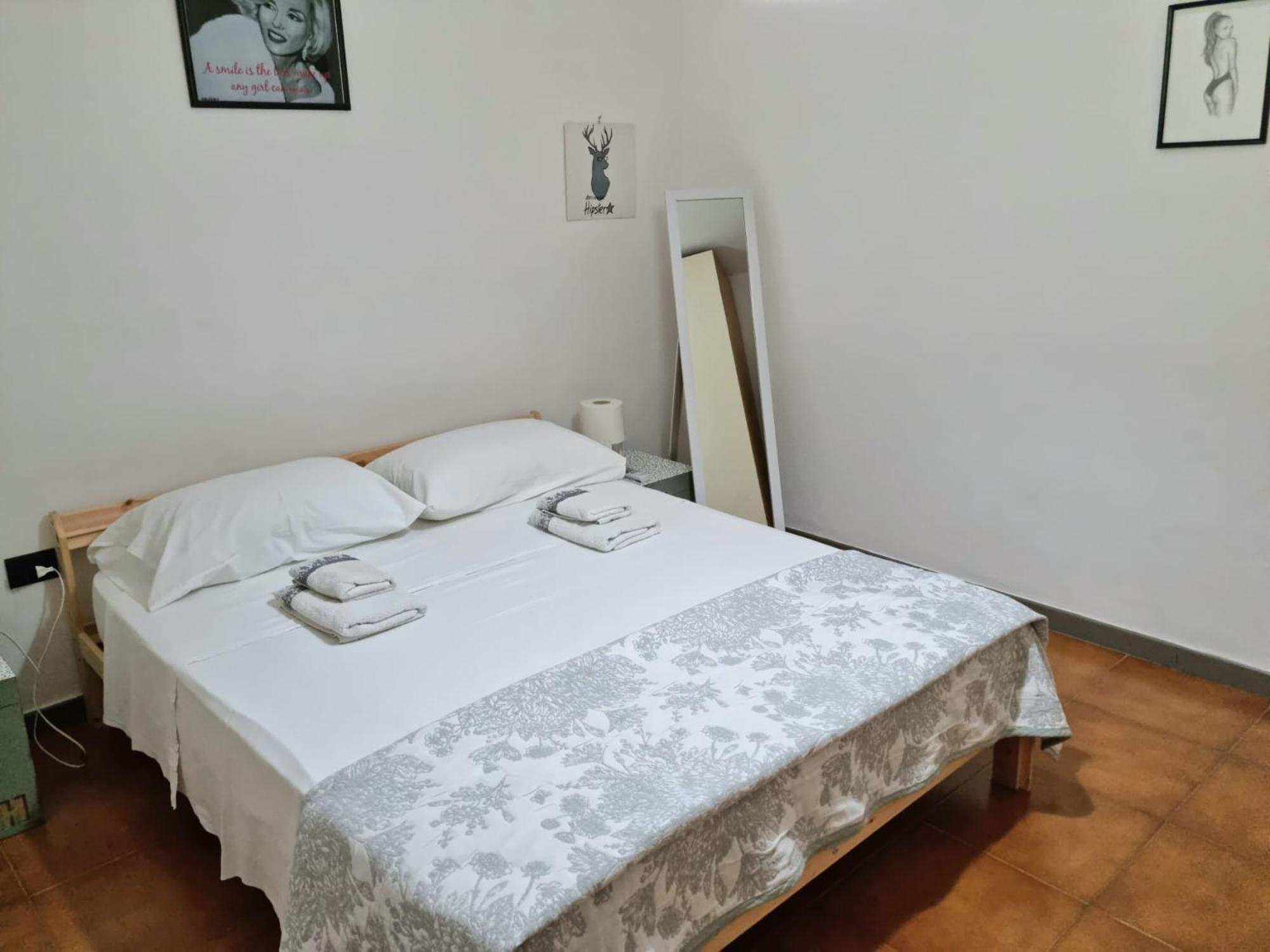 Home Of Fame - Home Gallery With Fully Equipped Kitchen, Separate Entrance, Free Parking Olbia Bagian luar foto